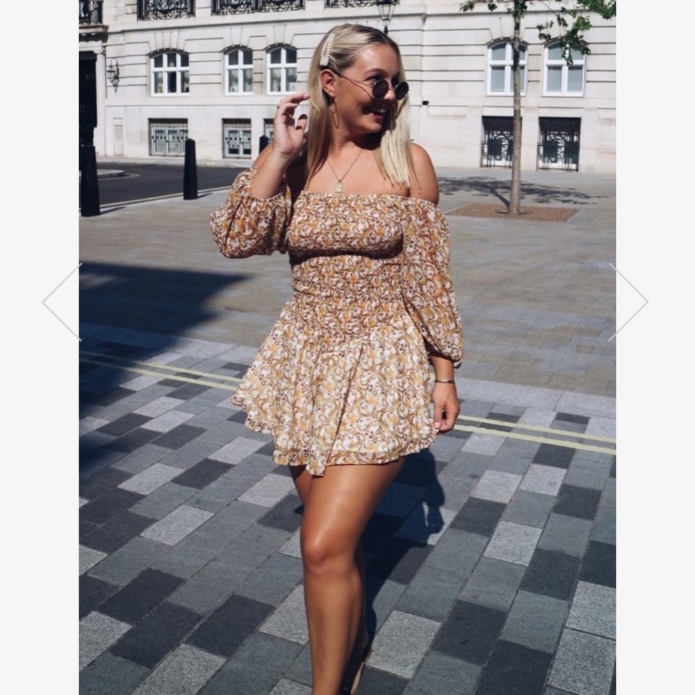 BEAND NEW medium playsuit / romper